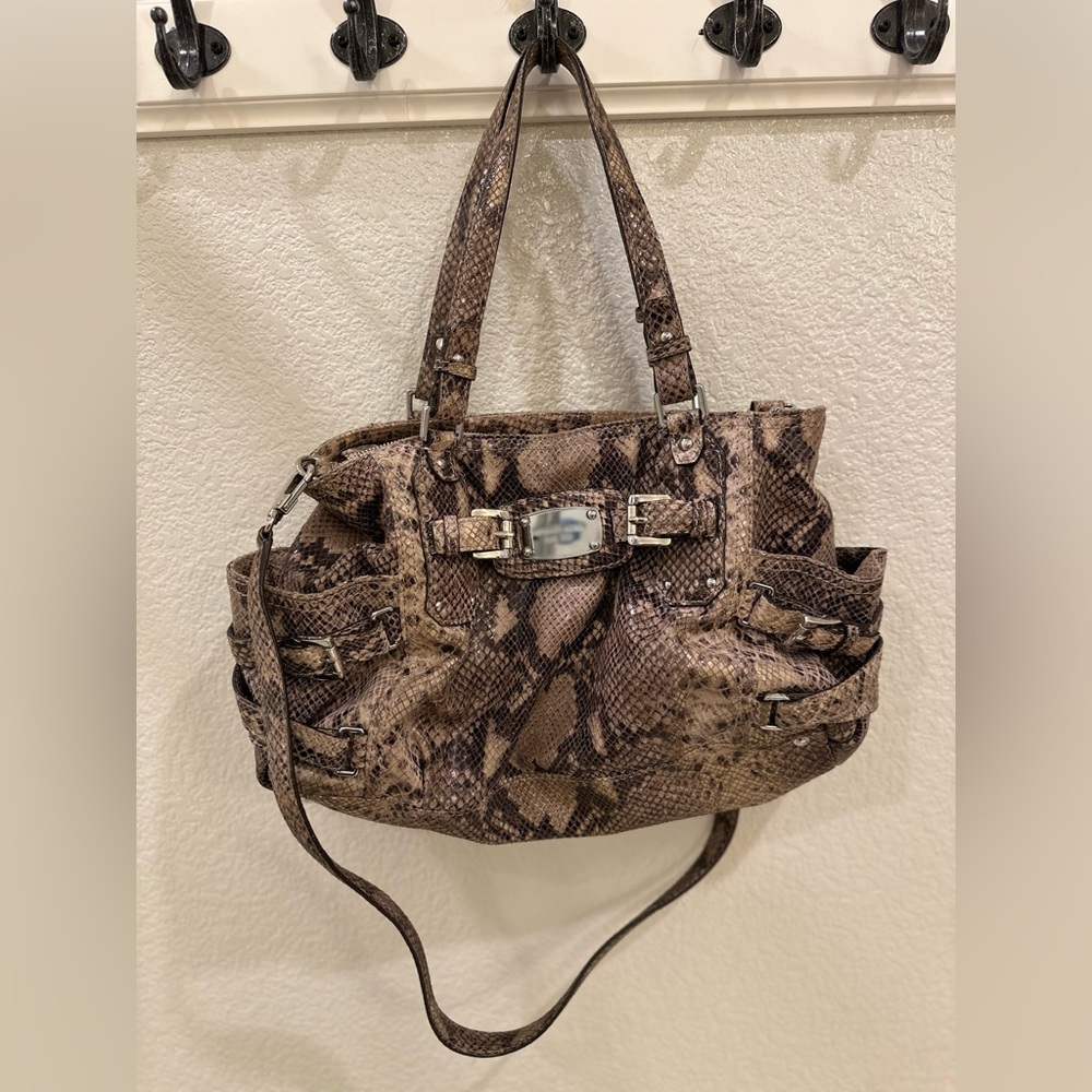 Michael Kors Snakeskin Patterned Gansevoort Bag
